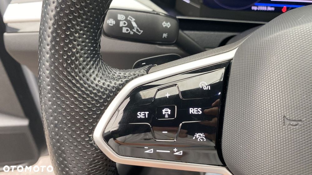 Volkswagen Arteon 2.0 TDI R-Line DSG - 21