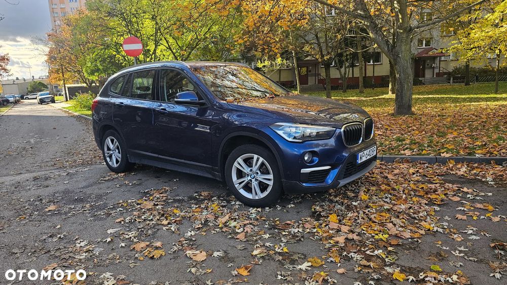 BMW X1 sDrive18d Sport Line - 3