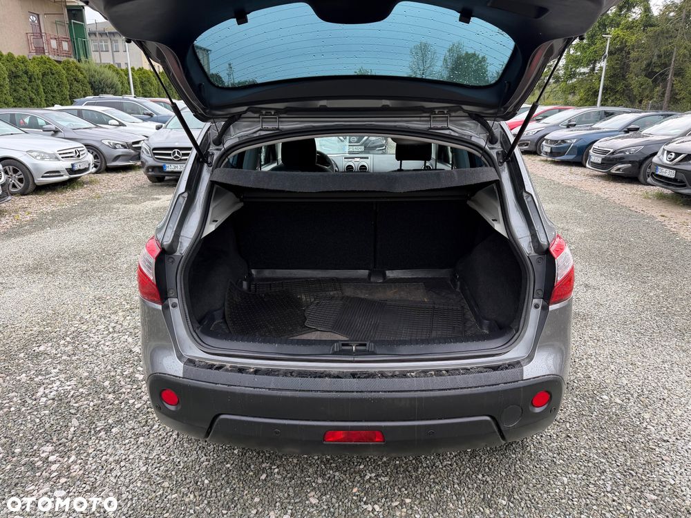 Nissan Qashqai 1.6 Visia - 34
