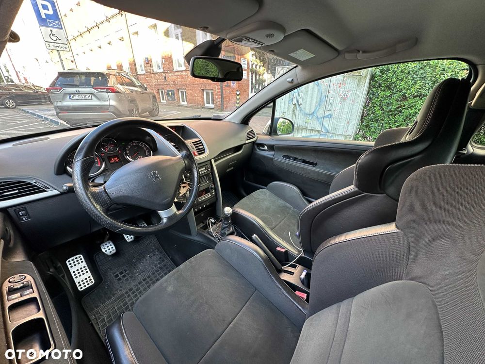Peugeot 207 - 6