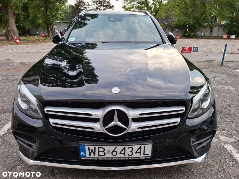 Mercedes-Benz GLC - 4