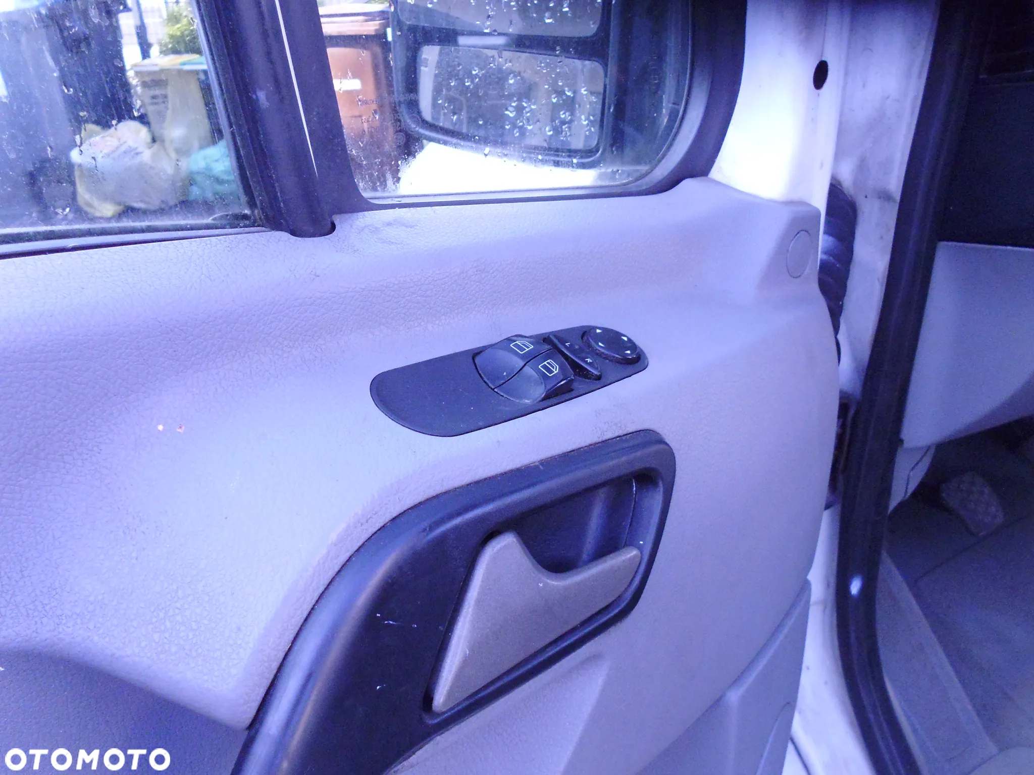 Mercedes-Benz sprinter - 20