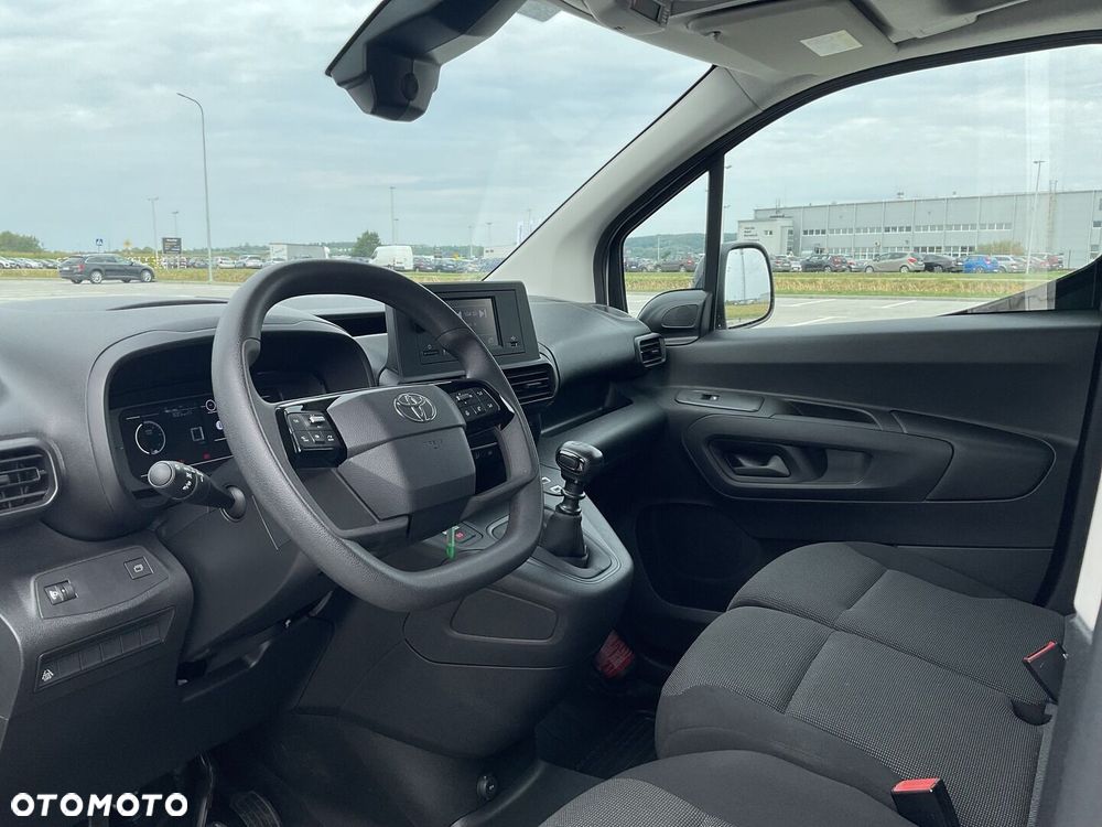 Toyota PROACE CITY - 14