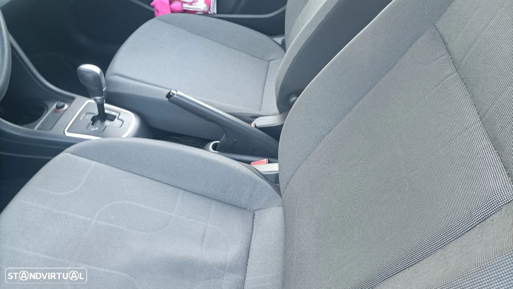 VW Up! 1.0 High Auto - 9