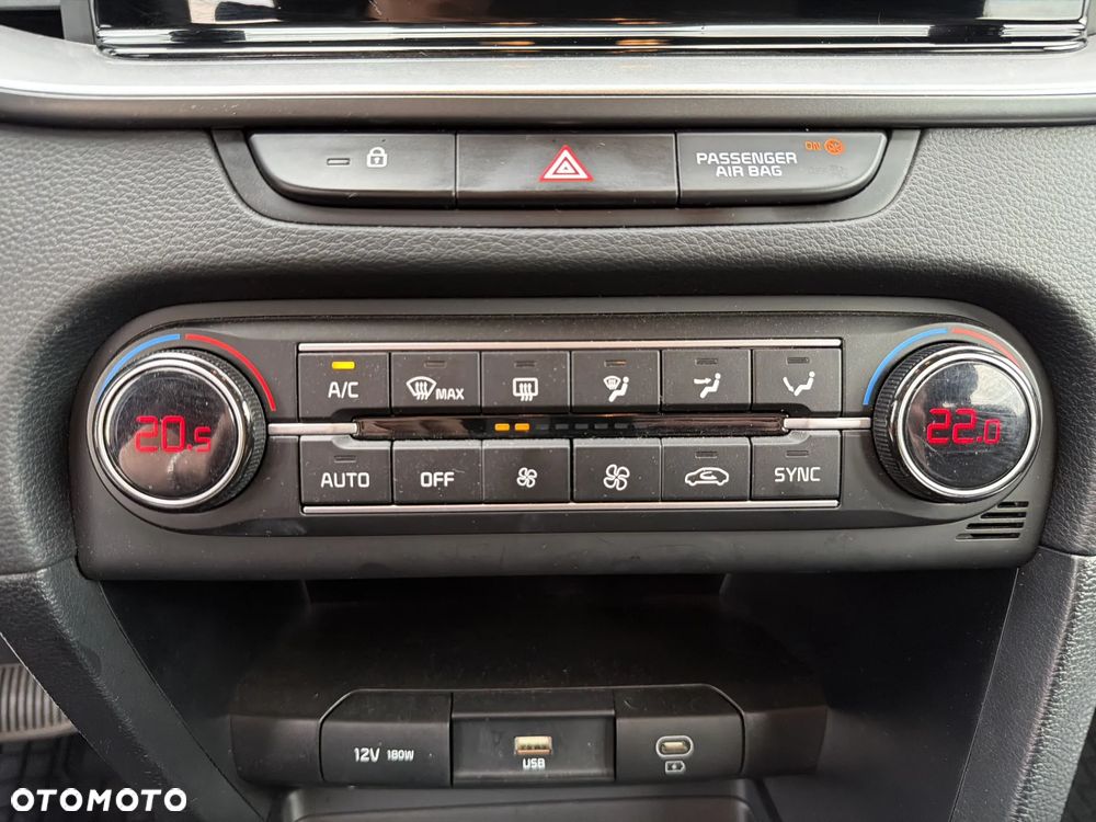 Kia Ceed 1.5 T-GDI M DCT - 21