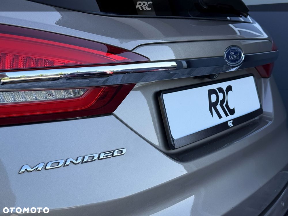 Ford Mondeo 2.0 TDCi Titanium PowerShift - 38