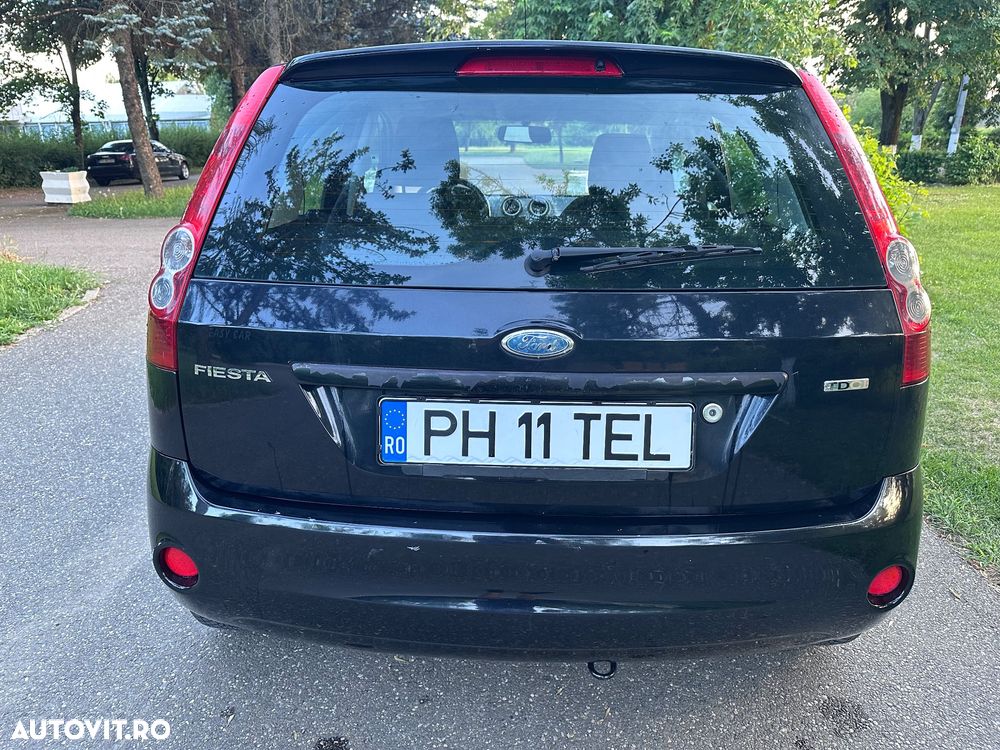 Ford Fiesta 1.4 TDCI Comfort - 4