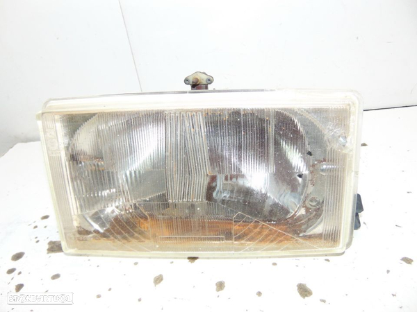 Volvo 244 farol