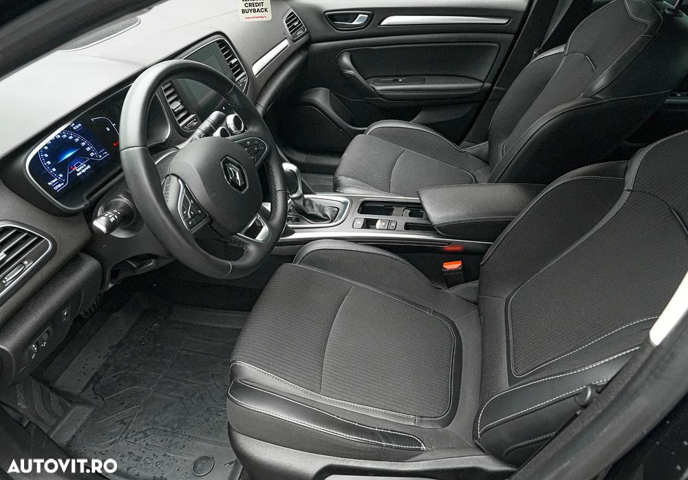 Renault Megane TCe 140 GPF EDC Equilibre - 12