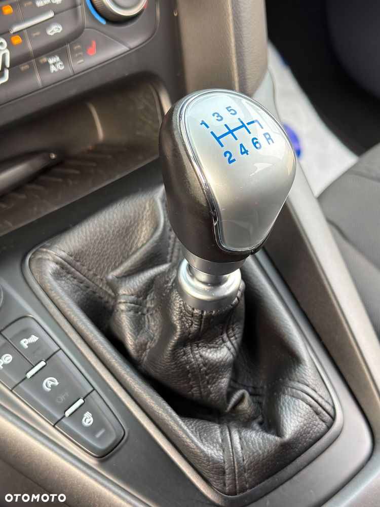 Ford Focus 1.0 EcoBoost ST-Line Black ASS - 14