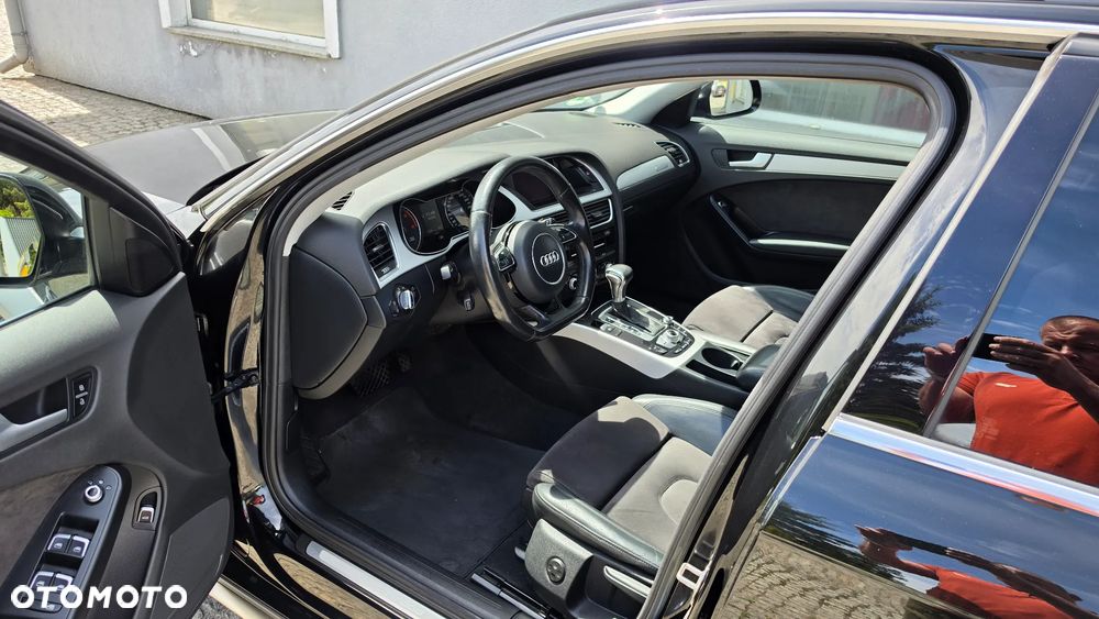 Audi A4 Allroad 2.0 TDI DPF S tronic - 10