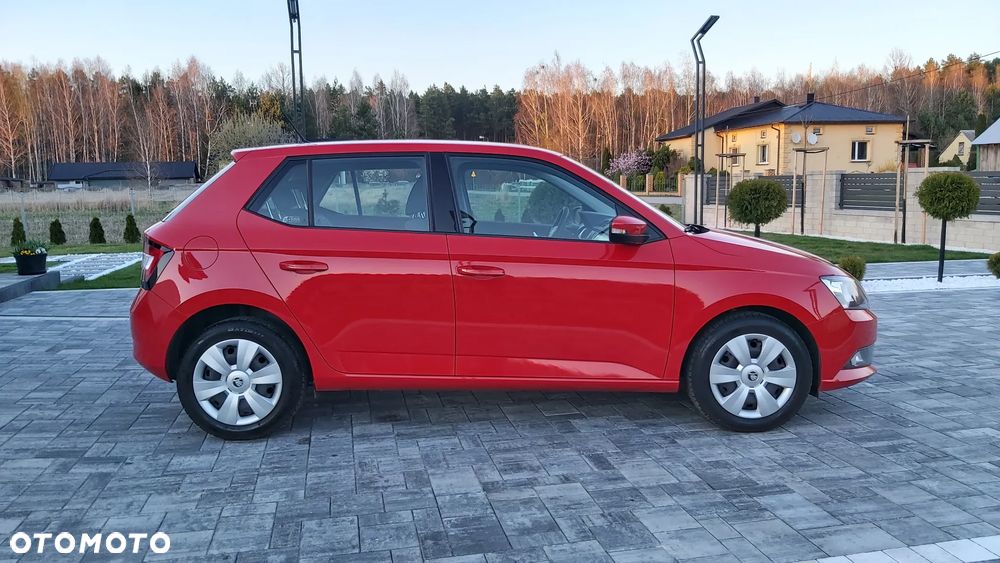Skoda Fabia 1.2 TSI Active - 5