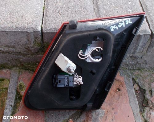 Lampa tył lewa klapa Mercedes E-Klasa W212 Sedan - 2