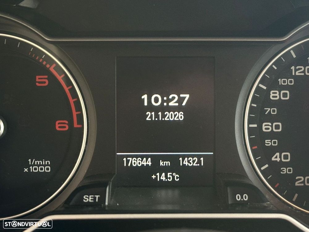 Audi A4 Avant 2.0 TDI Business Line S-line - 9