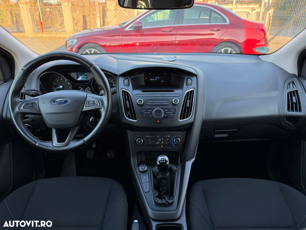 Ford Focus 1.0 EcoBoost Trend - 8