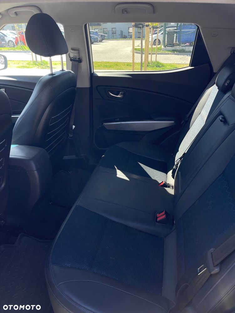 SsangYong/KGM Tivoli 1.6 Quartz - 6