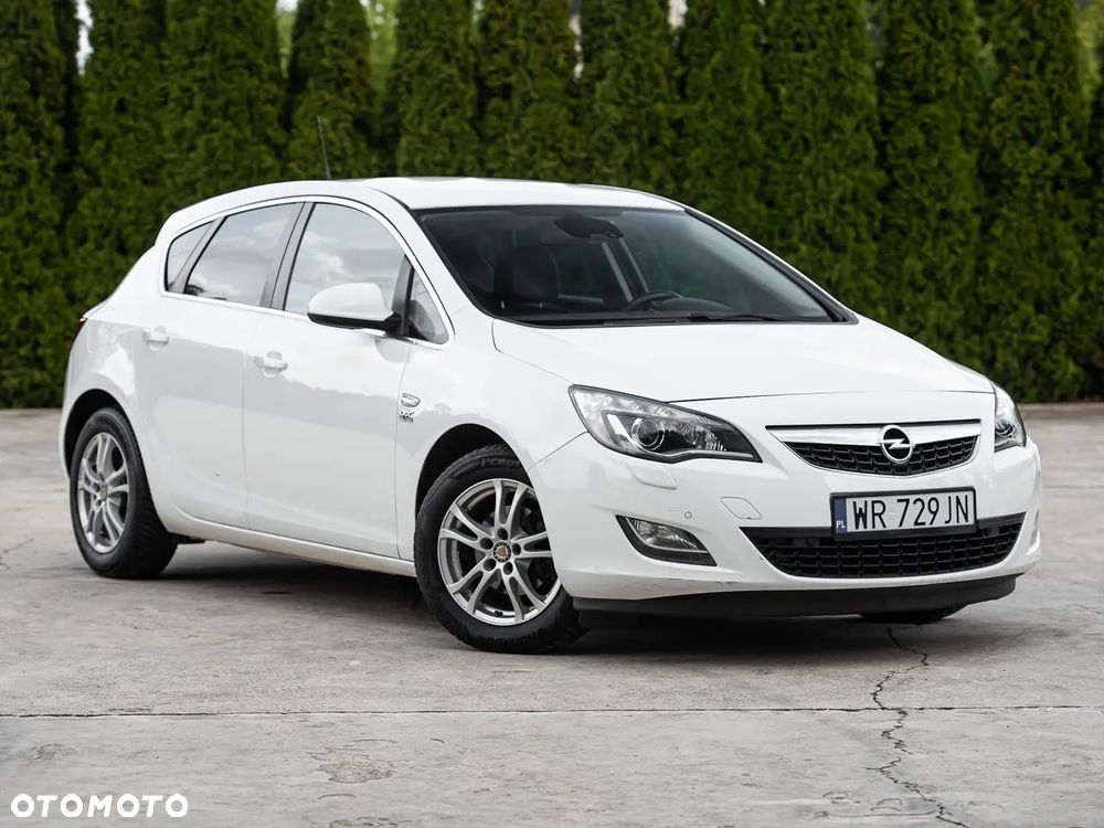 Opel Astra 1.4 Turbo - 2