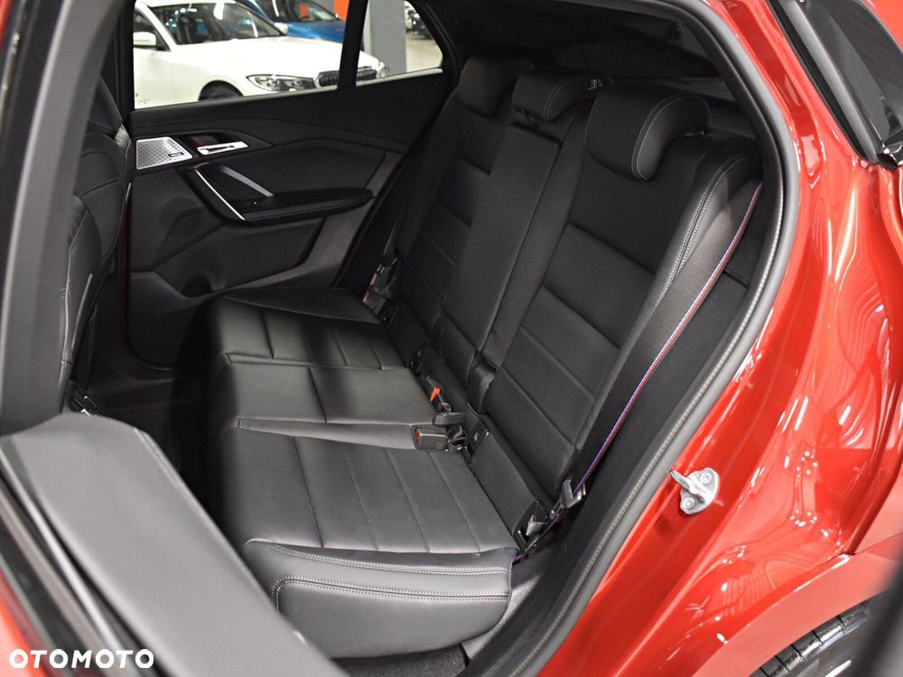 BMW iX2 xDrive30 66.5kWh M Sport Edition - 15