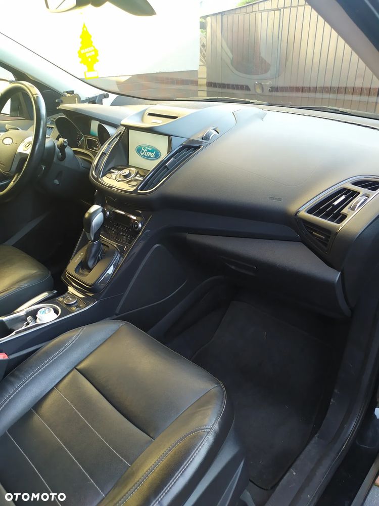 Ford Escape 2.0 EcoBoost FWD Titanium - 6