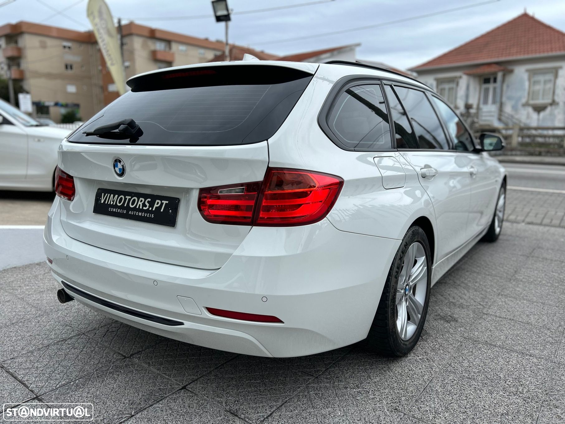 BMW 318 d Touring Line Sport - 9
