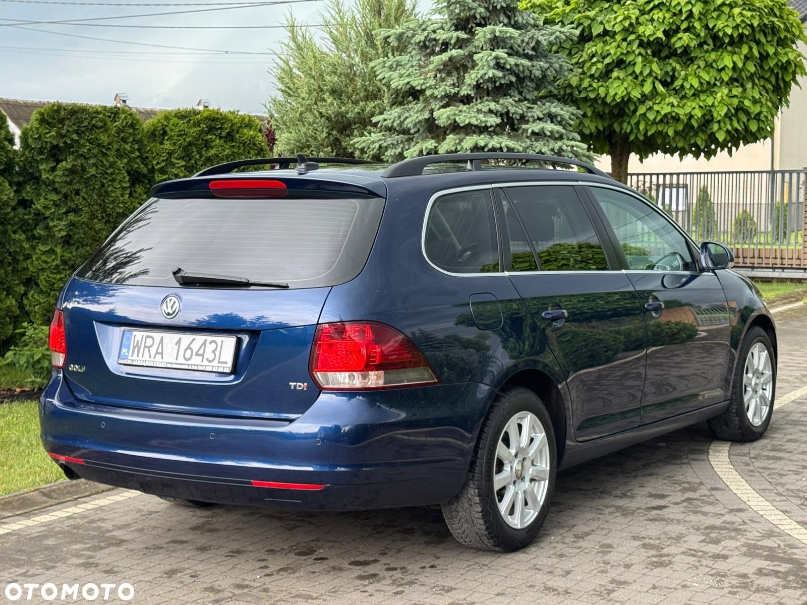 Volkswagen Golf 1.6 TDI BlueMotion Technology Comfortline - 27