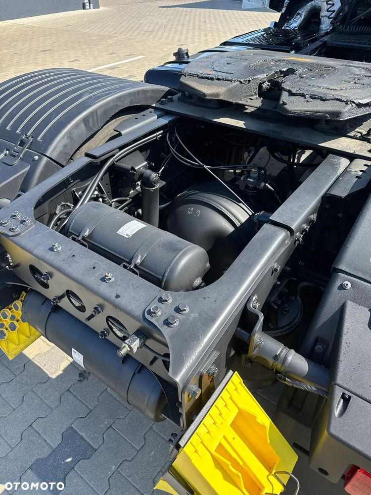 Ford F-MAX 500 - 12