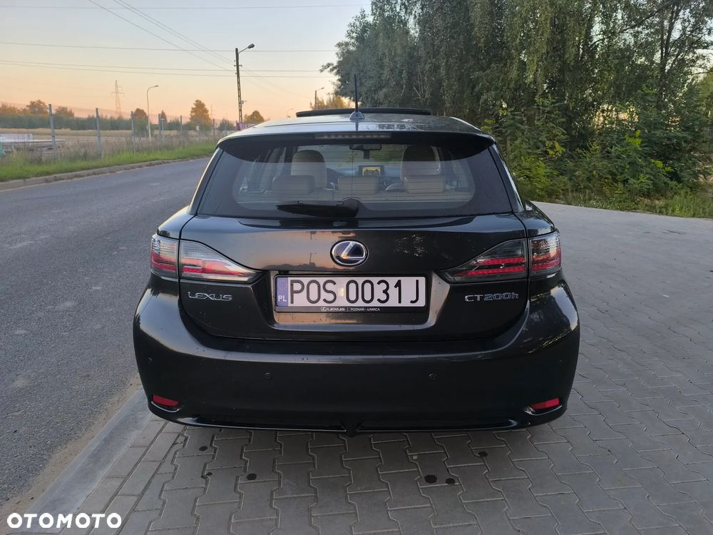 Lexus CT 200h Prestige - 6