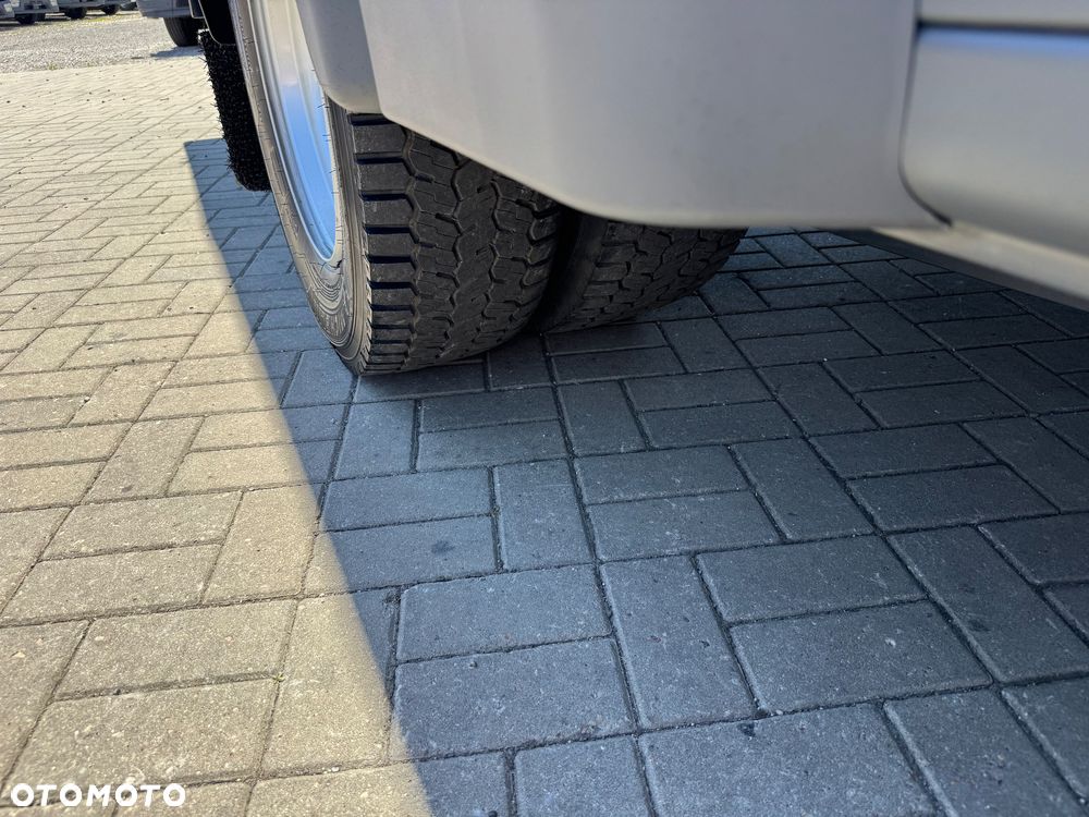 Mercedes-Benz ATEGO - 23
