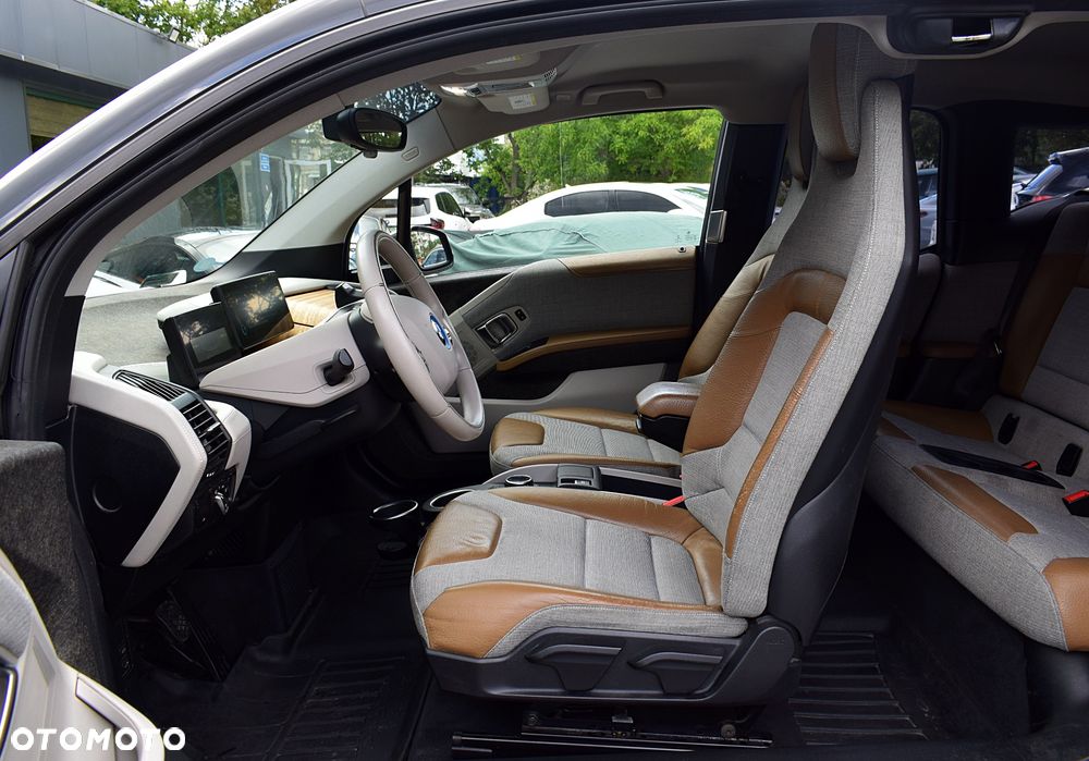 BMW i3 - 7