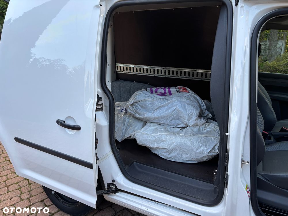 Volkswagen Caddy - 8