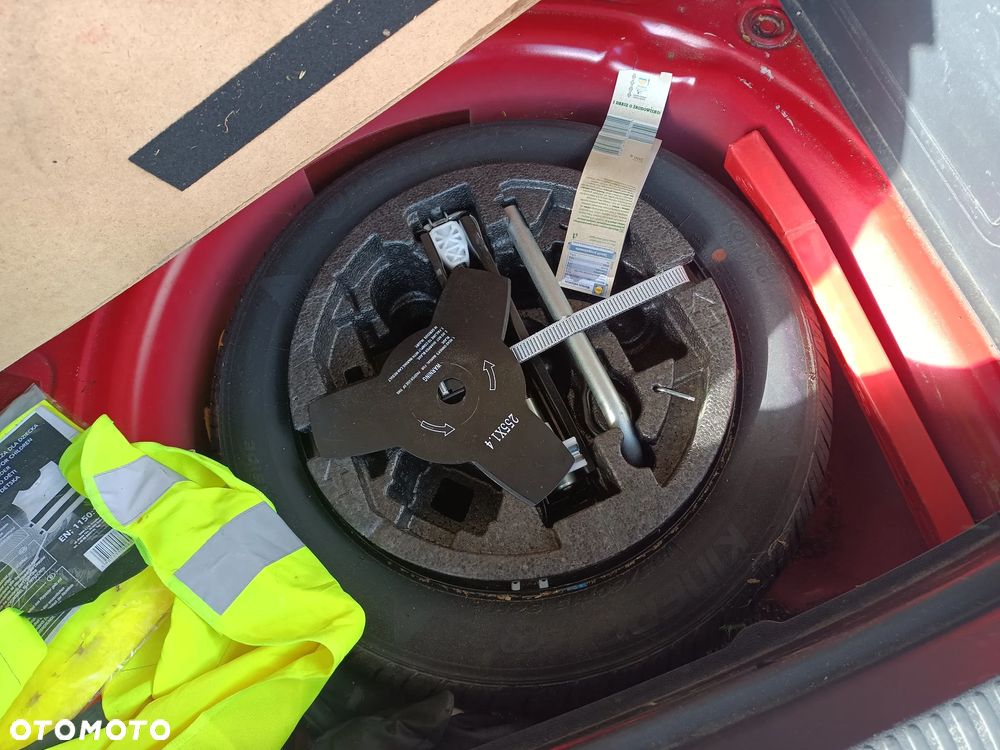 Skoda RAPID 1.2 TSI Active - 11