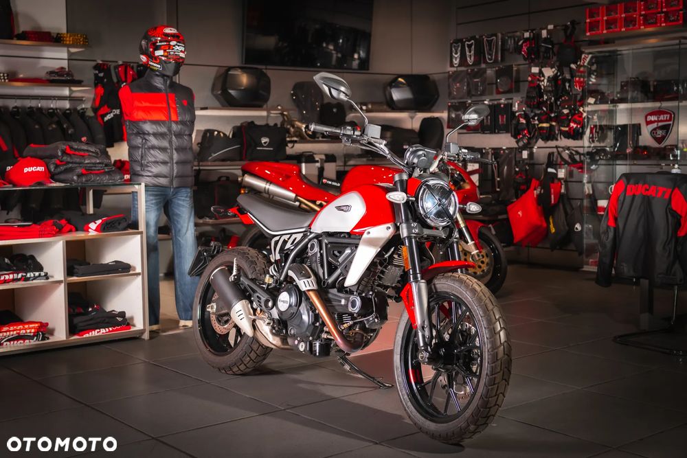 Ducati Scrambler - 1