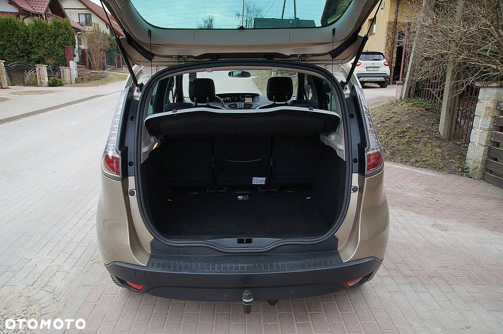 Renault Scenic Energy dCi 130 Euro 6 S&S Bose Edition - 28