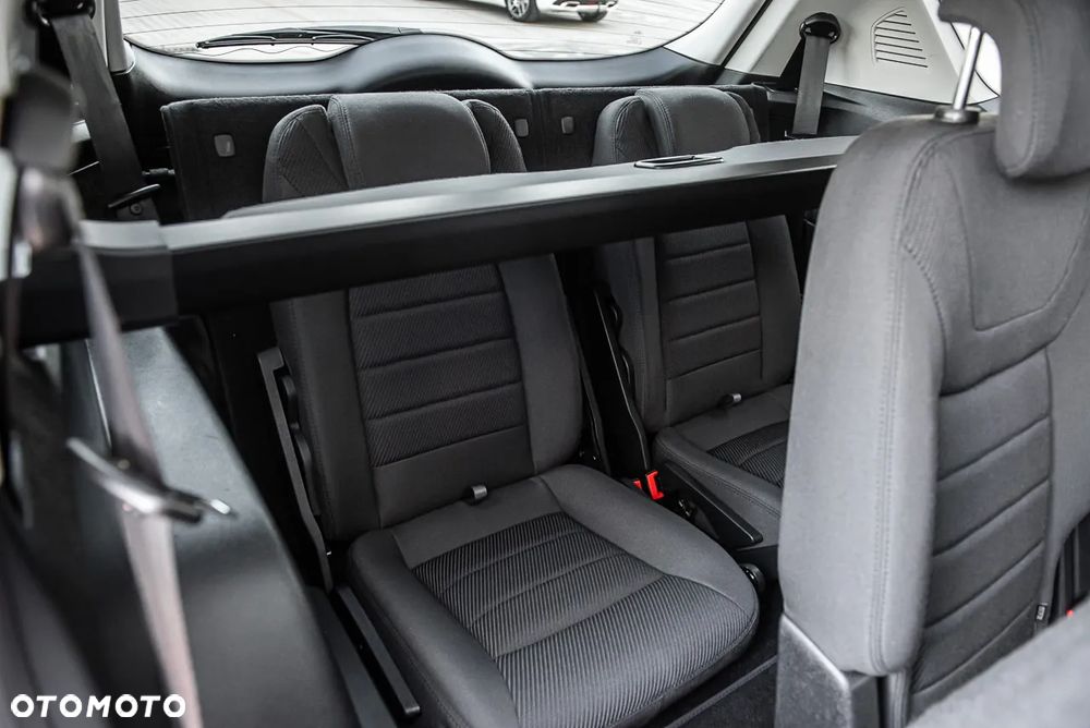 Ford S-Max 2.0 EcoBoost Titanium - 29