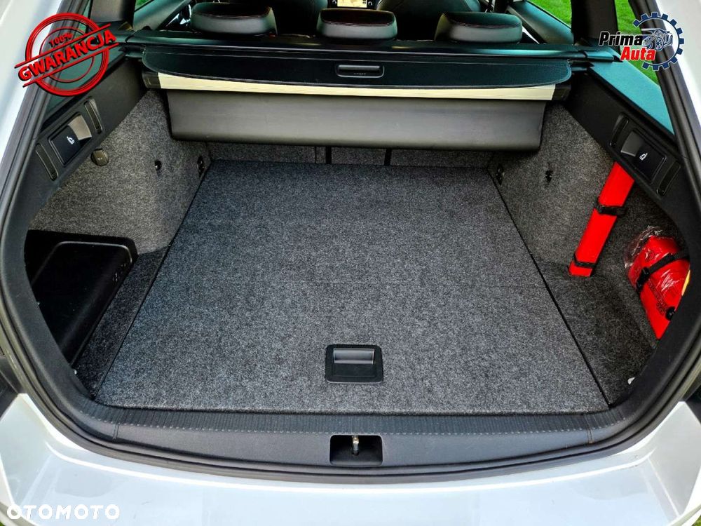 Skoda Octavia 2.0 TDI RS Challenge DSG - 28