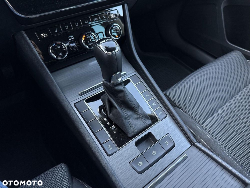 Skoda Superb - 17