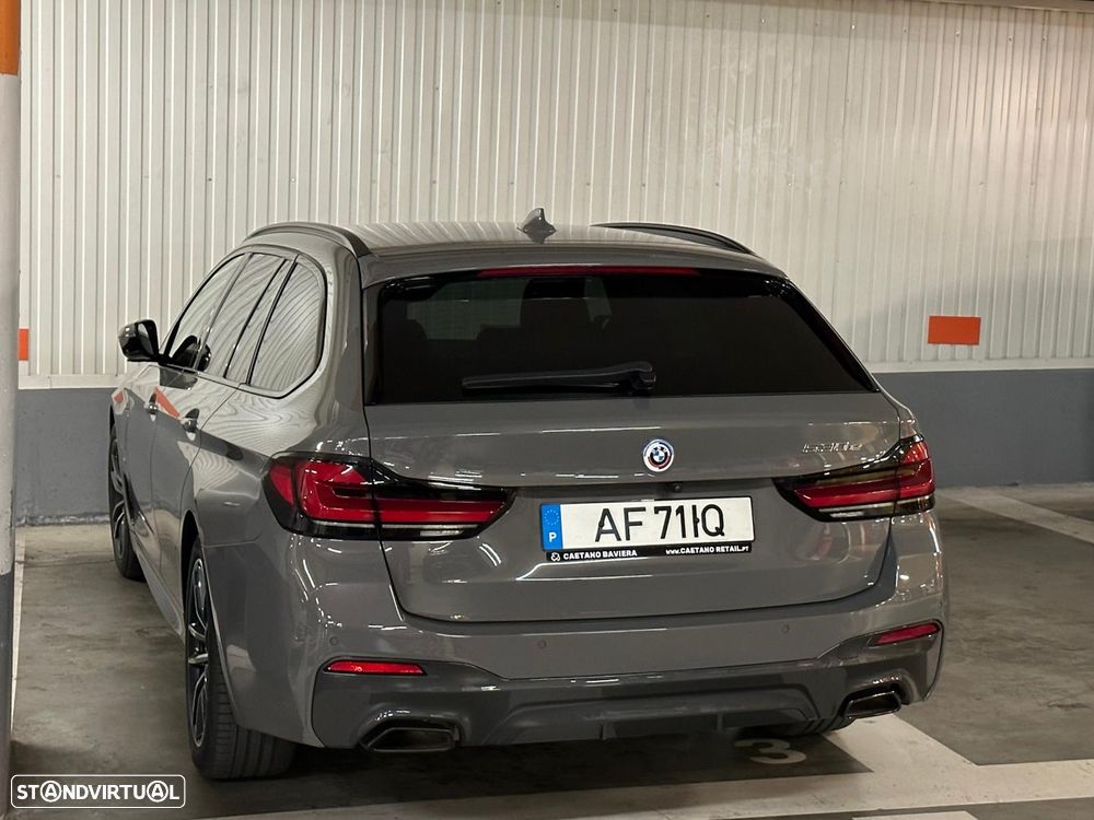 BMW 530 e Pack Desportivo M - 2