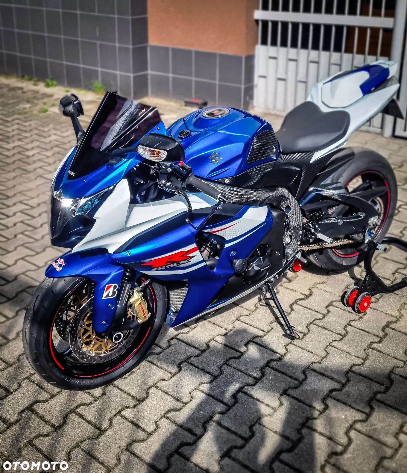 Suzuki GSX-R - 1