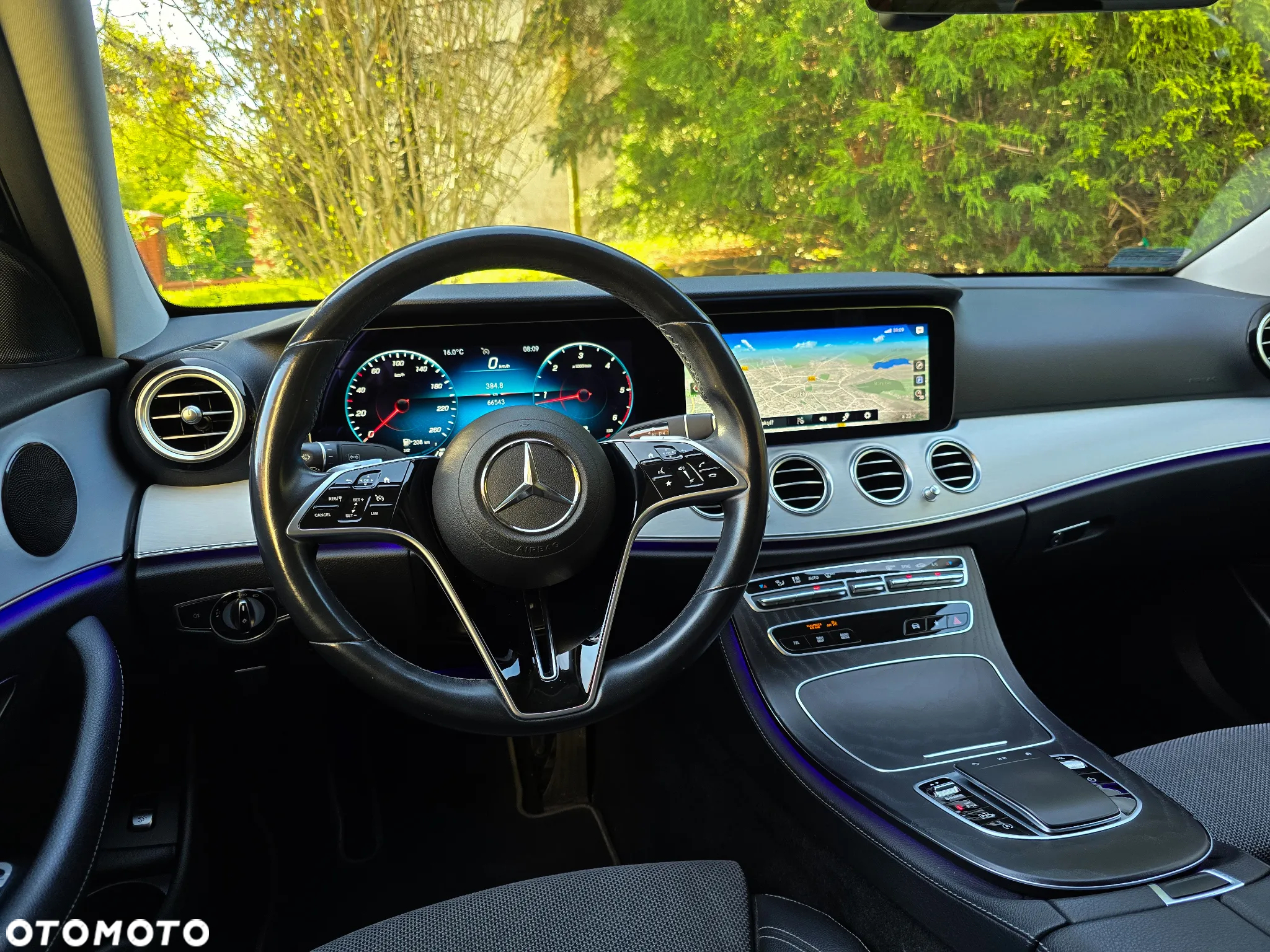 Mercedes-Benz Klasa E 220 d 4-Matic AMG/Avantgarde - 19