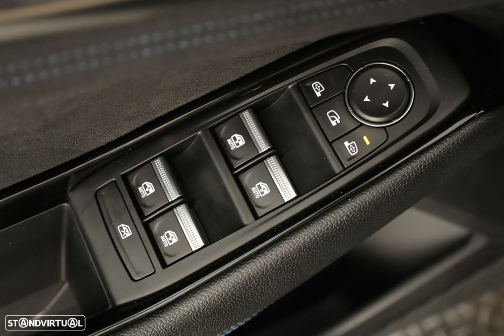 Renault Austral 1.2 E-Tech Iconic Espirit - 23