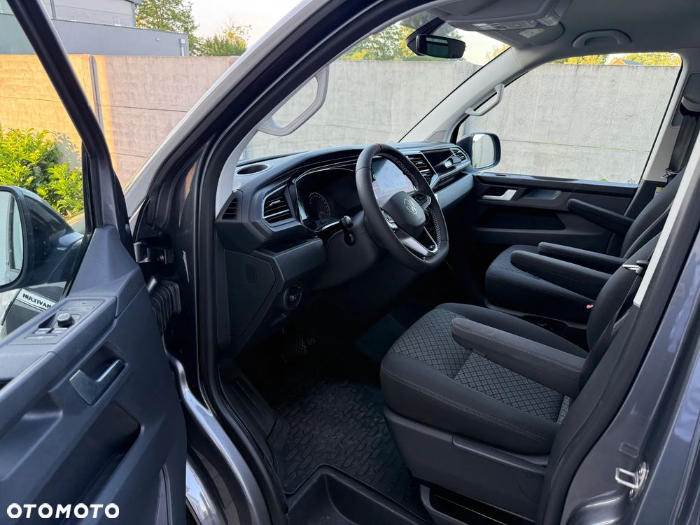 Volkswagen Multivan 2.0 TDI L1 Trendline DSG - 10