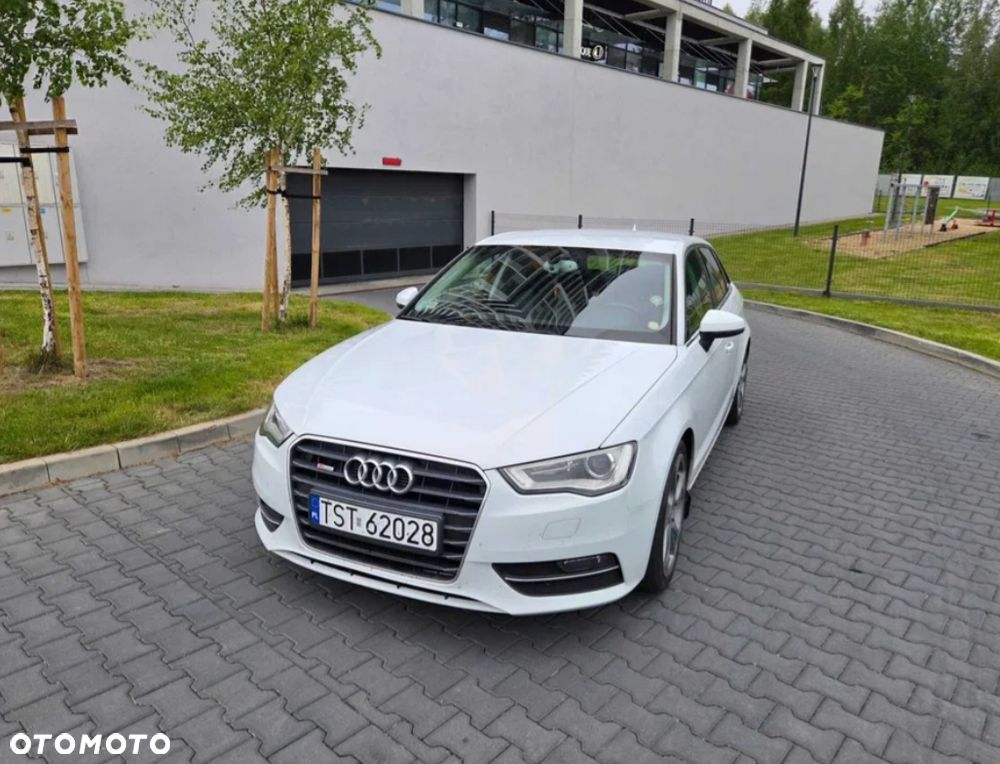 Audi A3 Sportback - 4