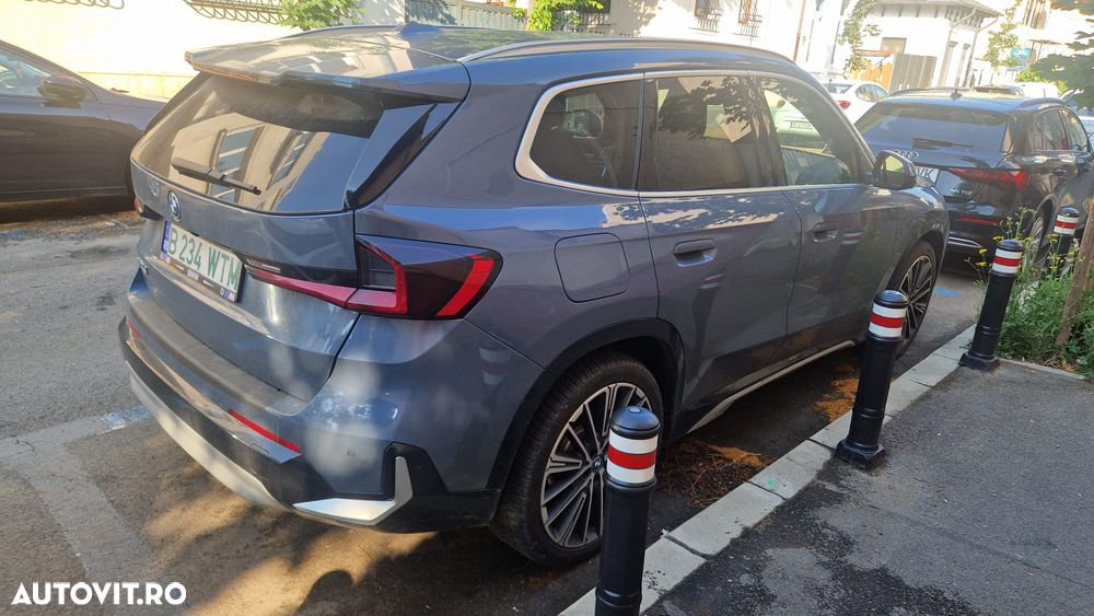 BMW iX1 eDrive20 xLine - 3