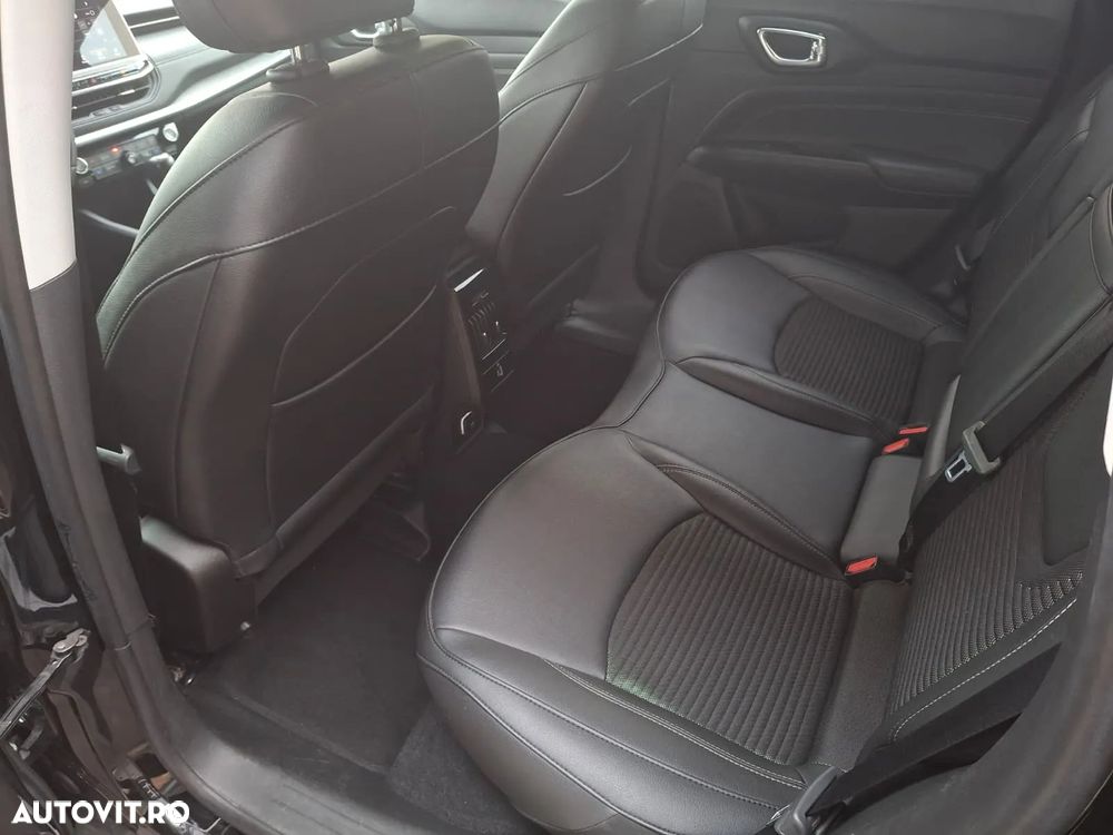 Jeep Compass 1.3 T-GDI 4xe PLUG-IN HYBRID Automatik Limited - 15