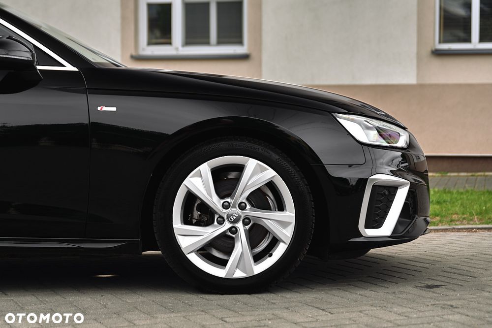 Audi A4 Avant 35 TFSI S tronic S line - 16