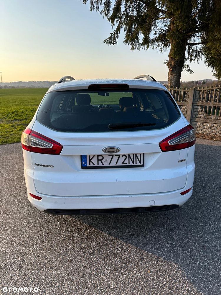 Ford Mondeo 2.0 TDCi Gold X - 9