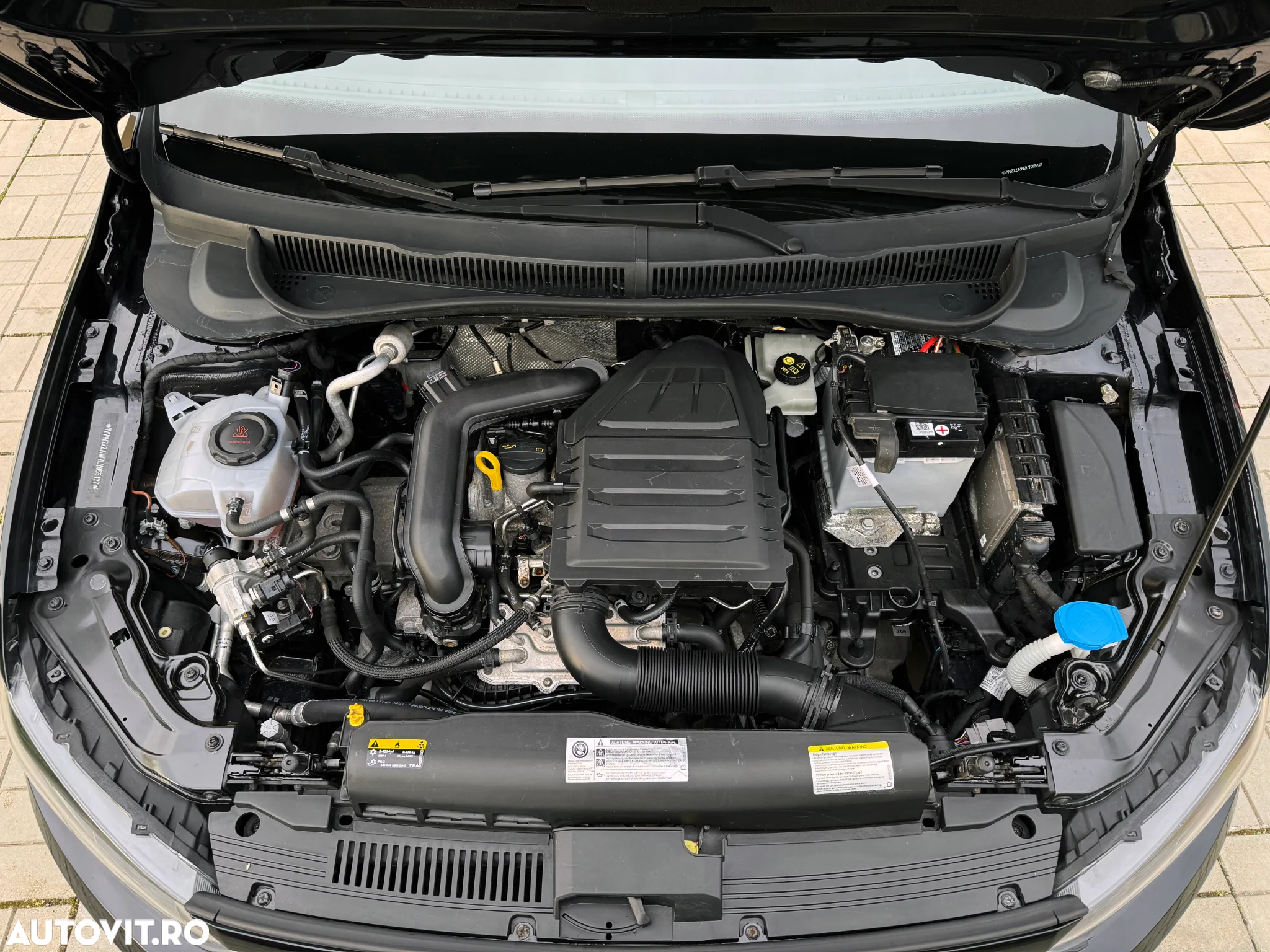 Volkswagen Polo 1.0 TGI Comfortline - 16