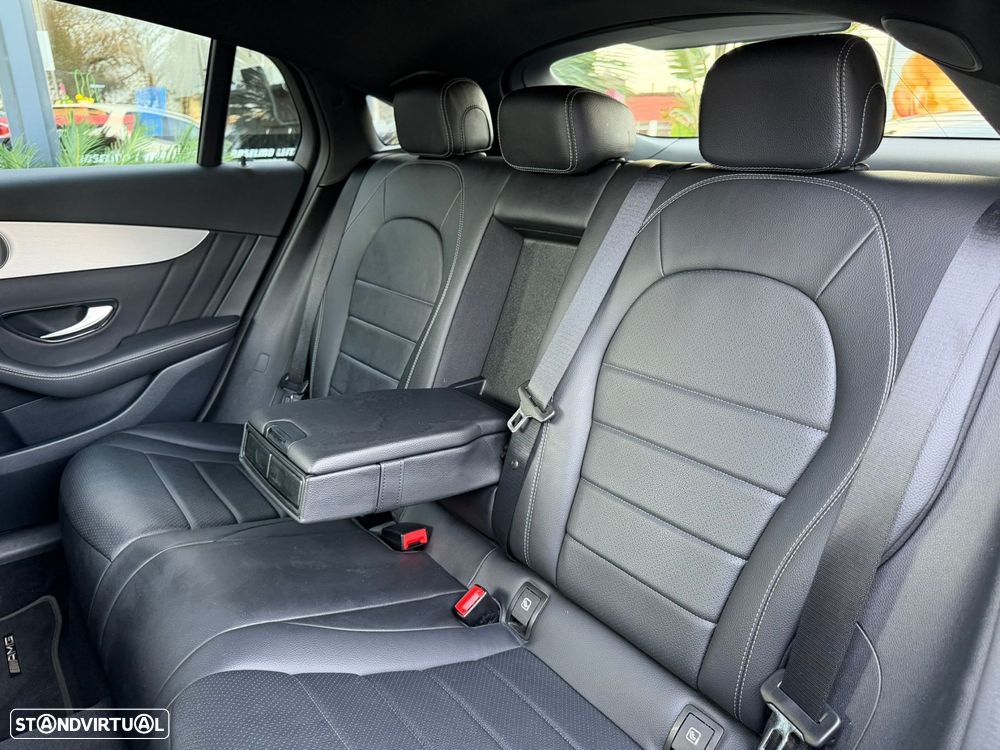 Mercedes-Benz GLC 300 de Coupé 4Matic - 23