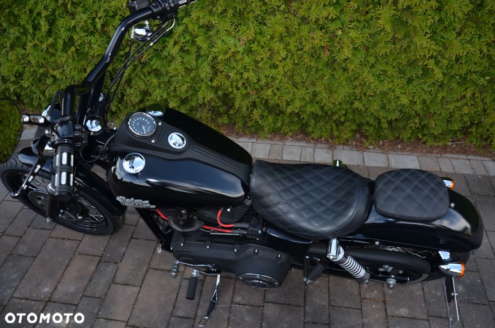Harley-Davidson Dyna Street Bob - 14