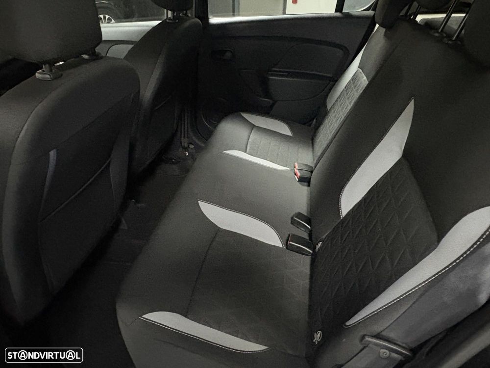 Dacia Sandero 0.9 TCe Stepway - 18